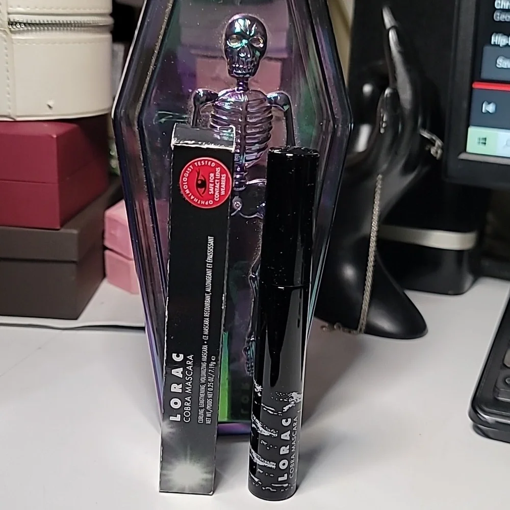 NIB Full Size Lorac Cobra Mascara in Black